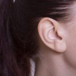 耳がポコポコする７つの原因とは？変な音が鳴る人は要チェック！